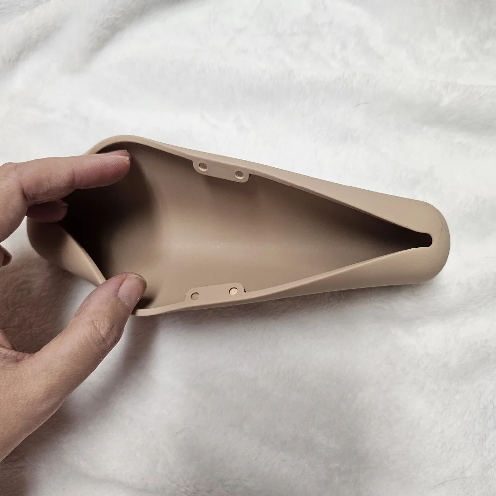 NWOT Magnetic Makeup Brush Holder